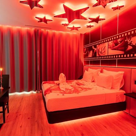 Motel Twentyone Gondomar  Bagian luar foto