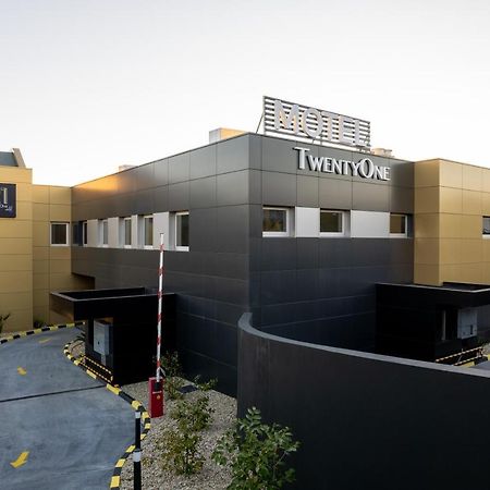 Motel Twentyone Gondomar  Bagian luar foto