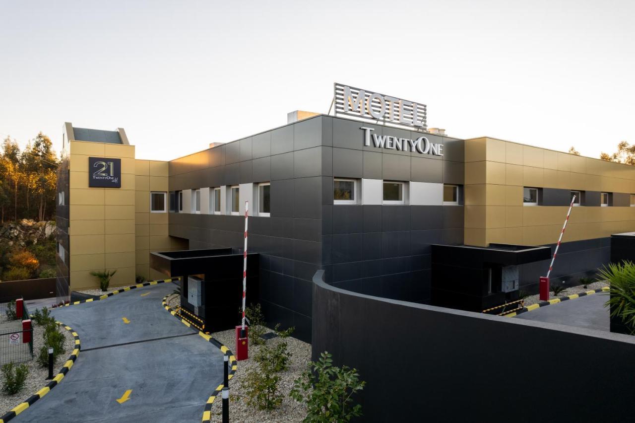 Motel Twentyone Gondomar  Bagian luar foto