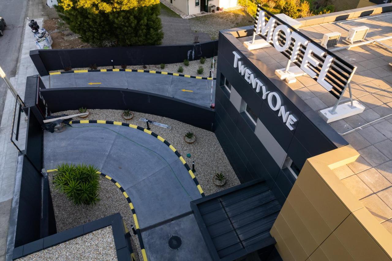 Motel Twentyone Gondomar  Bagian luar foto